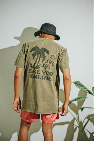 ONLINE TEE - WASHED OLIVE